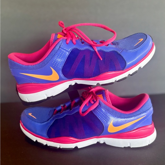 Nike Training Flex TR2 womens sneakers size 9 pink/purple/orange - Picture 1 of 7